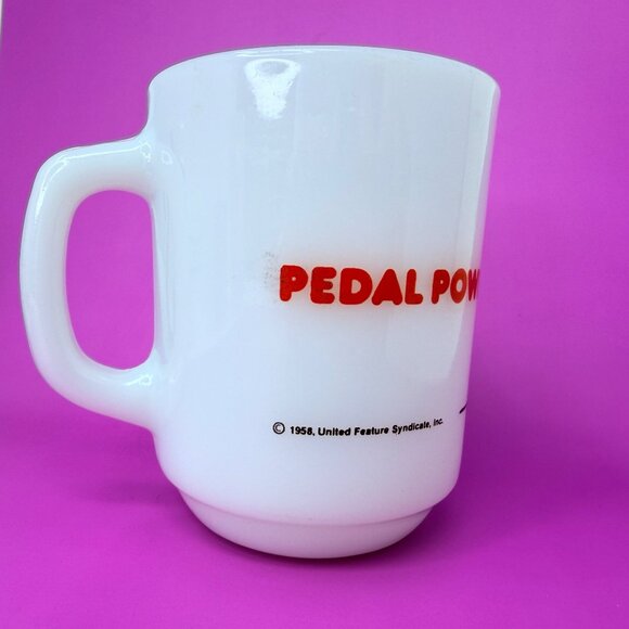 Vintage 1958 Snoopy Peanuts PEDAL POWER Mug Fire-King Anchor Hocking Milk Glass - Picture 7 of 9